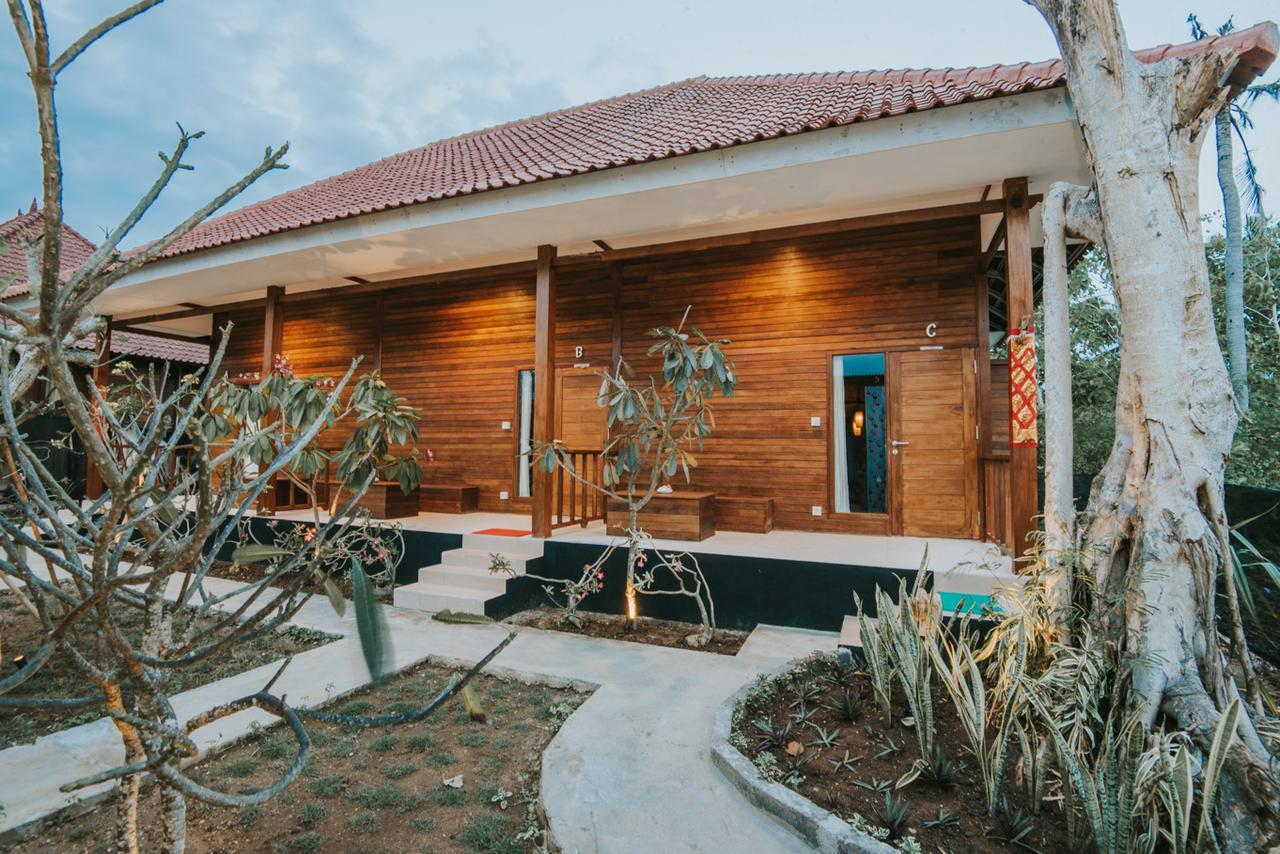 Devadav Hostel Nusa Lembongan  Exterior photo
